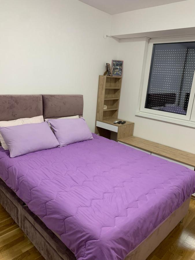 Pink Modern Apartment Skopje Extérieur photo