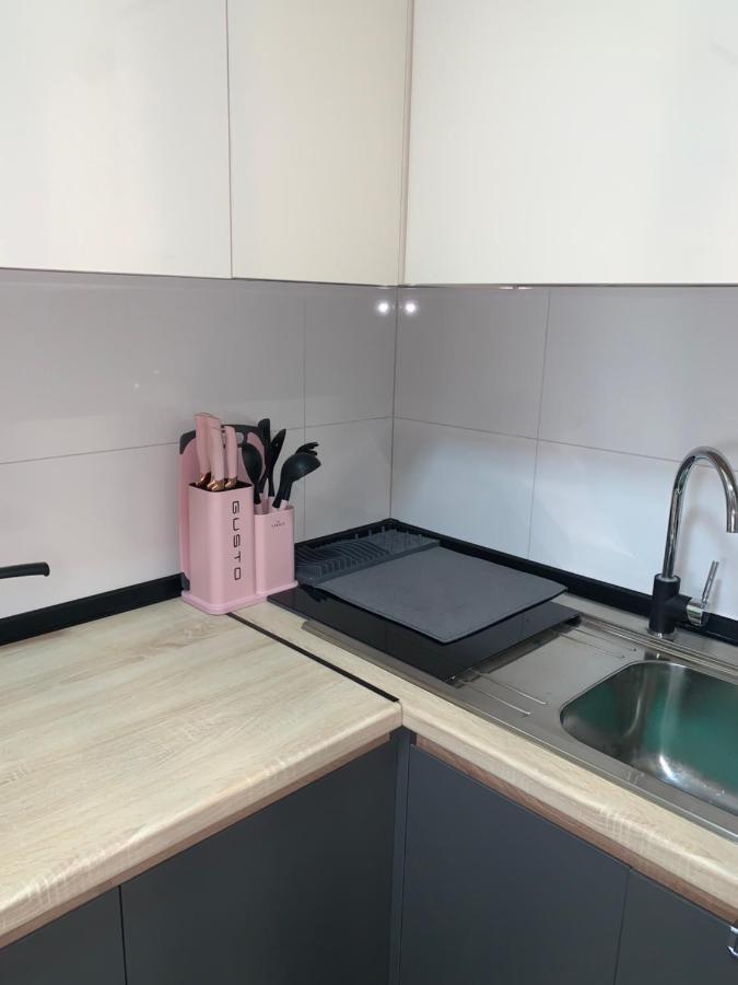 Pink Modern Apartment Skopje Extérieur photo